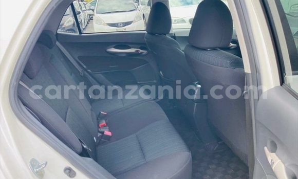 Nunua Imported Toyota Auris Nyingine Gari ndani ya Dar es Salaam nchini Dar es Salaam Nunua Imported Toyota Auris Nyingine Gari ndani ya Dar es Salaam nchini Dar es Salaam
