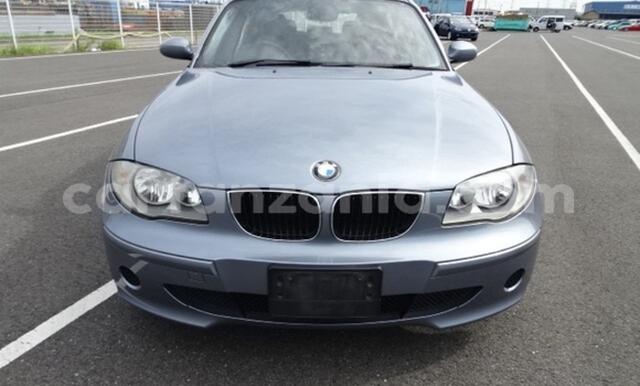 Nunua Imported BMW 1-Series Fedha Gari ndani ya Dar es Salaam nchini Dar es Salaam