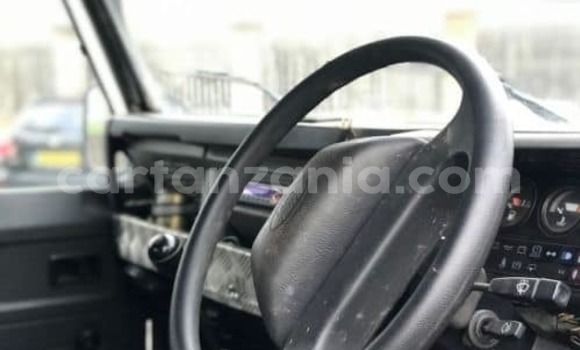 Buy Used Land Rover Defender Other Car in Arusha in Arusha Buy Used Land Rover Defender Other Car in Arusha in Arusha