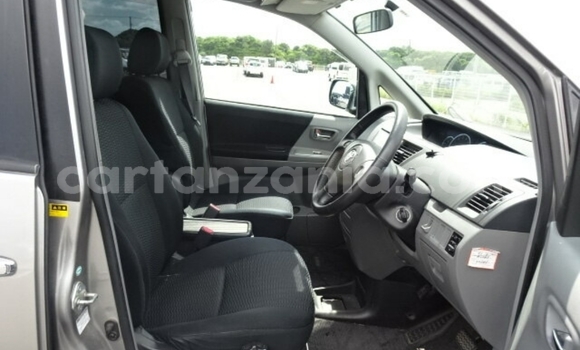 Buy Import Toyota Voxy Other Car in Dar es Salaam in Dar es Salaam Buy Import Toyota Voxy Other Car in Dar es Salaam in Dar es Salaam