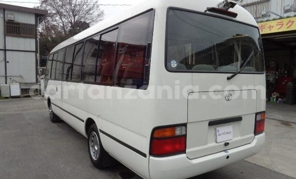 Buy Used Toyota Coaster White Car in Arusha in Arusha Buy Used Toyota Coaster White Car in Arusha in Arusha