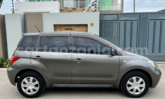 Nunua Ilio tumika Toyota IST Nyingine Gari ndani ya Dar es Salaam nchini Dar es Salaam Nunua Ilio tumika Toyota IST Nyingine Gari ndani ya Dar es Salaam nchini Dar es Salaam