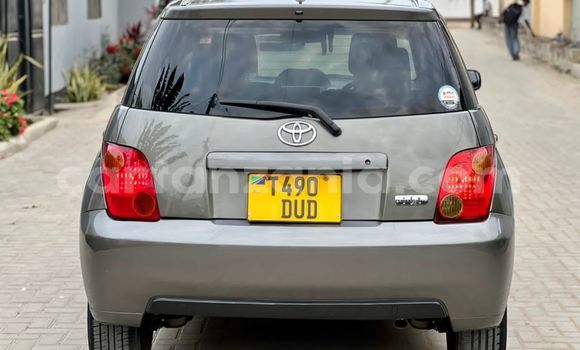 Nunua Ilio tumika Toyota IST Nyingine Gari ndani ya Dar es Salaam nchini Dar es Salaam Nunua Ilio tumika Toyota IST Nyingine Gari ndani ya Dar es Salaam nchini Dar es Salaam