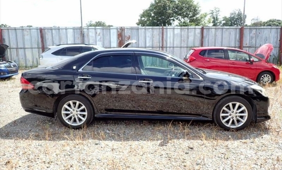 Buy Import Toyota Crown Black Car in Dar es Salaam in Dar es Salaam Buy Import Toyota Crown Black Car in Dar es Salaam in Dar es Salaam