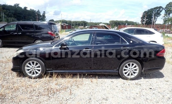 Buy Import Toyota Crown Black Car in Dar es Salaam in Dar es Salaam Buy Import Toyota Crown Black Car in Dar es Salaam in Dar es Salaam