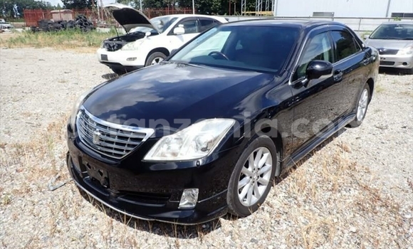 Buy Import Toyota Crown Black Car in Dar es Salaam in Dar es Salaam Buy Import Toyota Crown Black Car in Dar es Salaam in Dar es Salaam