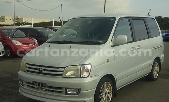 Buy Used Toyota Noah Silver Car in Arusha in Arusha Buy Used Toyota Noah Silver Car in Arusha in Arusha