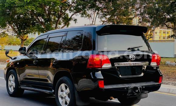 Buy Used Toyota Land Cruiser Black Car in Dar es Salaam in Dar es Salaam Buy Used Toyota Land Cruiser Black Car in Dar es Salaam in Dar es Salaam