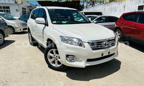 Buy New Toyota Vanguard White Car in Dar es Salaam in Dar es Salaam Buy New Toyota Vanguard White Car in Dar es Salaam in Dar es Salaam