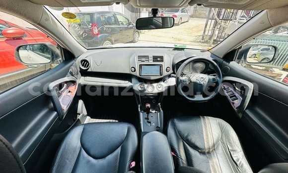 Buy New Toyota Vanguard White Car in Dar es Salaam in Dar es Salaam Buy New Toyota Vanguard White Car in Dar es Salaam in Dar es Salaam