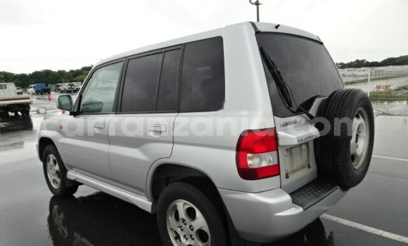 Nunua Imported Mitsubishi Pajero iO Fedha Gari ndani ya Dar es Salaam nchini Dar es Salaam Nunua Imported Mitsubishi Pajero iO Fedha Gari ndani ya Dar es Salaam nchini Dar es Salaam