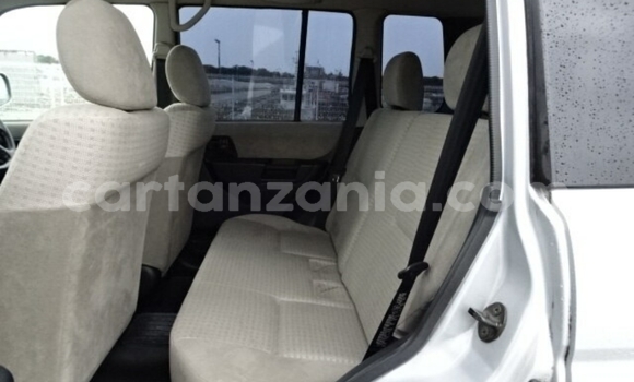 Nunua Imported Mitsubishi Pajero iO Fedha Gari ndani ya Dar es Salaam nchini Dar es Salaam Nunua Imported Mitsubishi Pajero iO Fedha Gari ndani ya Dar es Salaam nchini Dar es Salaam