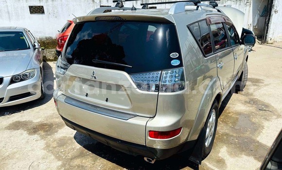 Buy New Mitsubishi Outlander Brown Car in Dar es Salaam in Dar es Salaam Buy New Mitsubishi Outlander Brown Car in Dar es Salaam in Dar es Salaam