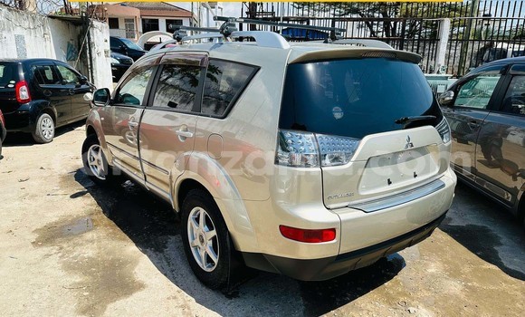 Buy New Mitsubishi Outlander Brown Car in Dar es Salaam in Dar es Salaam Buy New Mitsubishi Outlander Brown Car in Dar es Salaam in Dar es Salaam