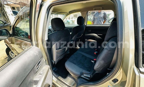 Buy New Mitsubishi Outlander Brown Car in Dar es Salaam in Dar es Salaam Buy New Mitsubishi Outlander Brown Car in Dar es Salaam in Dar es Salaam