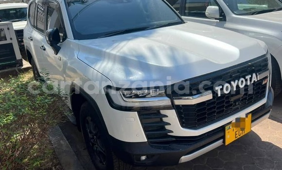Buy Used Toyota Land Cruiser Other Car in Dodoma in Dodoma Buy Used Toyota Land Cruiser Other Car in Dodoma in Dodoma