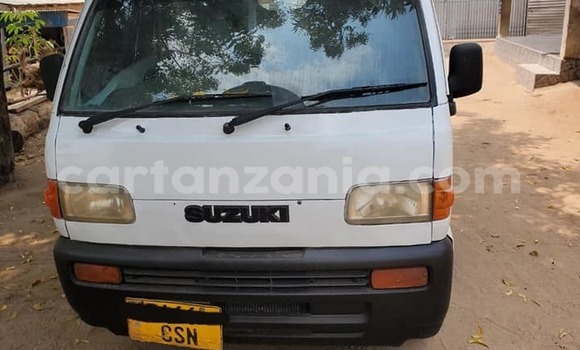 Buy Used Suzuki Carry White Car in Dodoma in Dodoma