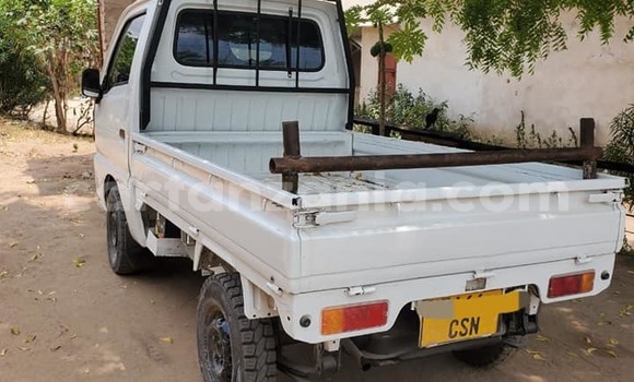 Buy Used Suzuki Carry White Car in Dodoma in Dodoma Buy Used Suzuki Carry White Car in Dodoma in Dodoma