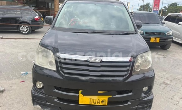 Buy Used Toyota Noah Black Car in Dodoma in Dodoma