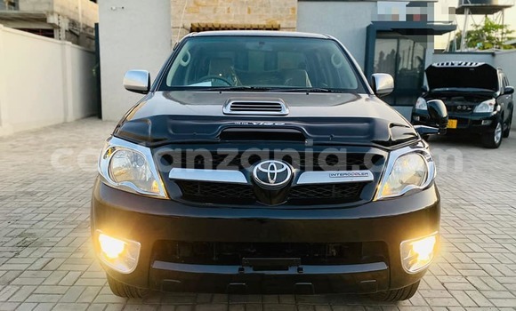 Buy Used Toyota Hilux Black Car in Dodoma in Dodoma