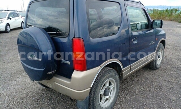 Nunua Imported Suzuki Jimny Bluu Gari ndani ya Dar es Salaam nchini Dar es Salaam Nunua Imported Suzuki Jimny Bluu Gari ndani ya Dar es Salaam nchini Dar es Salaam