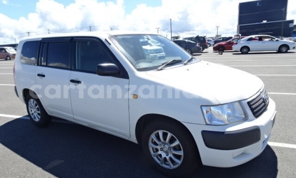 Nunua Imported Toyota Succeed Nyeupe Gari ndani ya Dar es Salaam nchini Dar es Salaam Nunua Imported Toyota Succeed Nyeupe Gari ndani ya Dar es Salaam nchini Dar es Salaam