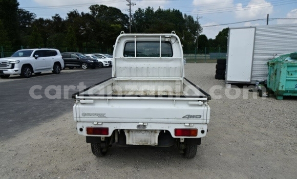 Nunua Imported Suzuki Carry Nyeupe Gari ndani ya Dar es Salaam nchini Dar es Salaam Nunua Imported Suzuki Carry Nyeupe Gari ndani ya Dar es Salaam nchini Dar es Salaam
