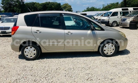 Nunua Imported Toyota Corolla Spacio Beige Gari ndani ya Dar es Salaam nchini Dar es Salaam Nunua Imported Toyota Corolla Spacio Beige Gari ndani ya Dar es Salaam nchini Dar es Salaam