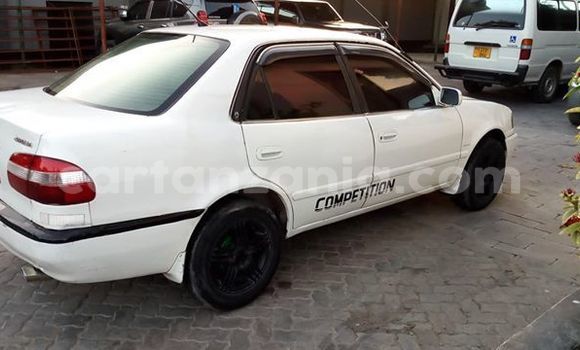 Nunua Ilio tumika Toyota Corolla Nyeupe Gari ndani ya Dar es Salaam nchini Dar es Salaam Nunua Ilio tumika Toyota Corolla Nyeupe Gari ndani ya Dar es Salaam nchini Dar es Salaam