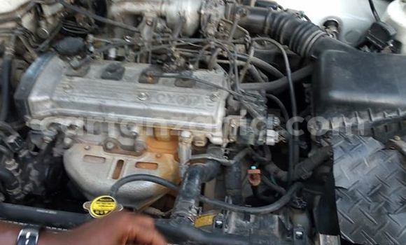 Nunua Ilio tumika Toyota Corolla Nyeupe Gari ndani ya Dar es Salaam nchini Dar es Salaam Nunua Ilio tumika Toyota Corolla Nyeupe Gari ndani ya Dar es Salaam nchini Dar es Salaam