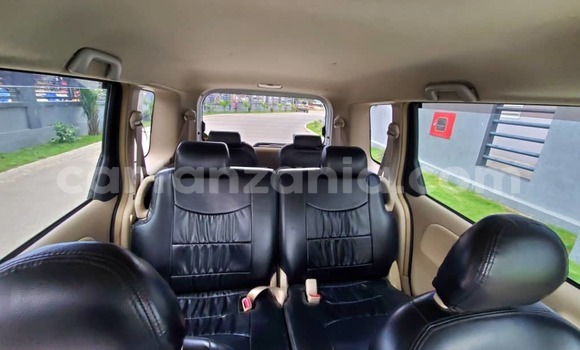 Nunua Imported Toyota Sienta Nyeupe Gari ndani ya Dar es Salaam nchini Dar es Salaam Nunua Imported Toyota Sienta Nyeupe Gari ndani ya Dar es Salaam nchini Dar es Salaam