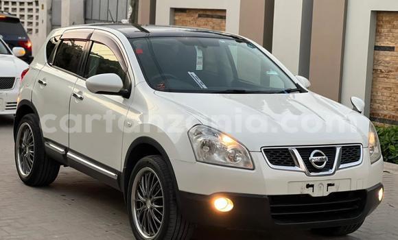 Nunua Imported Nissan Dualis Nyeupe Gari ndani ya Dar es Salaam nchini Dar es Salaam