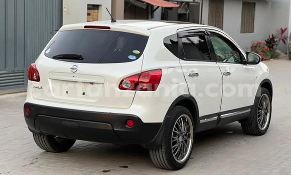 Buy Import Nissan Dualis White Car in Dar es Salaam in Dar es Salaam Buy Import Nissan Dualis White Car in Dar es Salaam in Dar es Salaam