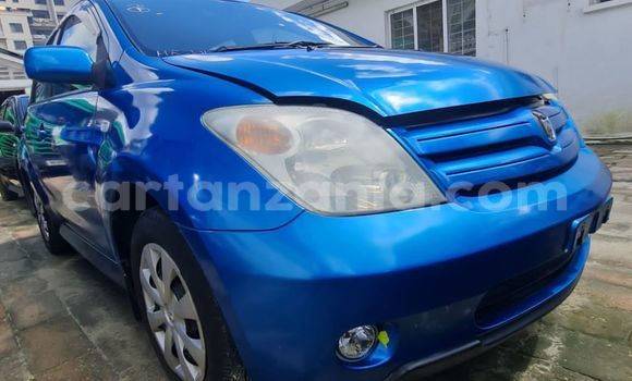 Nunua Imported Toyota IST Bluu Gari ndani ya Dar es Salaam nchini Dar es Salaam Nunua Imported Toyota IST Bluu Gari ndani ya Dar es Salaam nchini Dar es Salaam