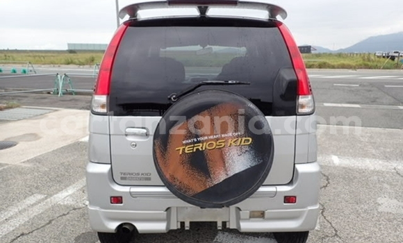 Nunua Imported Daihatsu Terios Fedha Gari ndani ya Dar es Salaam nchini Dar es Salaam Nunua Imported Daihatsu Terios Fedha Gari ndani ya Dar es Salaam nchini Dar es Salaam