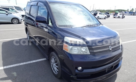 Nunua Imported Toyota Voxy Bluu Gari ndani ya Dar es Salaam nchini Dar es Salaam Nunua Imported Toyota Voxy Bluu Gari ndani ya Dar es Salaam nchini Dar es Salaam