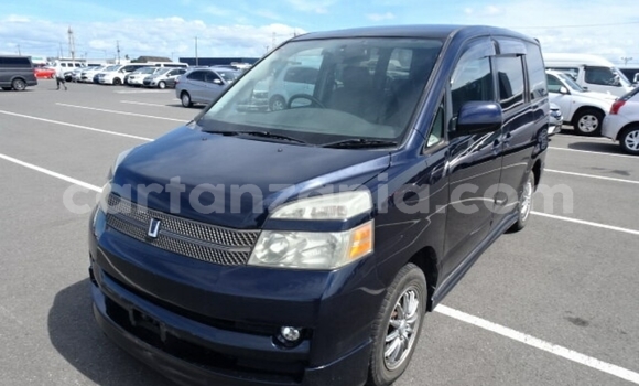 Nunua Imported Toyota Voxy Bluu Gari ndani ya Dar es Salaam nchini Dar es Salaam Nunua Imported Toyota Voxy Bluu Gari ndani ya Dar es Salaam nchini Dar es Salaam