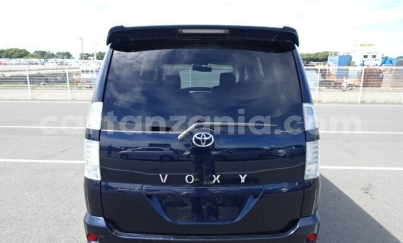 Nunua Imported Toyota Voxy Bluu Gari ndani ya Dar es Salaam nchini Dar es Salaam Nunua Imported Toyota Voxy Bluu Gari ndani ya Dar es Salaam nchini Dar es Salaam