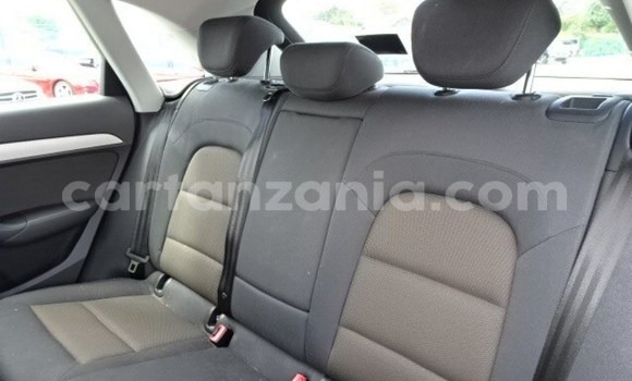 Nunua Imported Audi Q3 Nyeupe Gari ndani ya Dar es Salaam nchini Dar es Salaam Nunua Imported Audi Q3 Nyeupe Gari ndani ya Dar es Salaam nchini Dar es Salaam