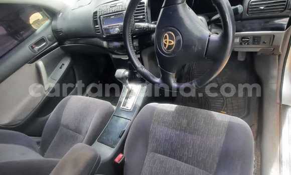 Buy Used Toyota RAV4 White Car in Dar es Salaam in Dar es Salaam Buy Used Toyota RAV4 White Car in Dar es Salaam in Dar es Salaam