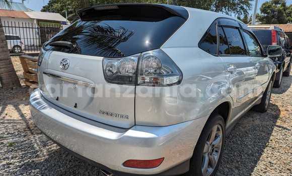 Buy Import Toyota Harrier Silver Car in Dar es Salaam in Dar es Salaam Buy Import Toyota Harrier Silver Car in Dar es Salaam in Dar es Salaam