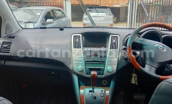 Buy Import Toyota Harrier Silver Car in Dar es Salaam in Dar es Salaam Buy Import Toyota Harrier Silver Car in Dar es Salaam in Dar es Salaam