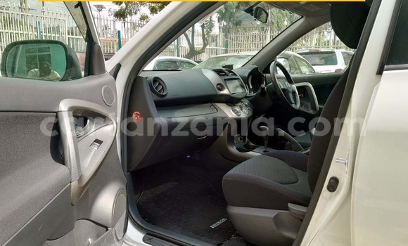 Buy New Toyota RAV4 White Car in Dar es Salaam in Dar es Salaam Buy New Toyota RAV4 White Car in Dar es Salaam in Dar es Salaam