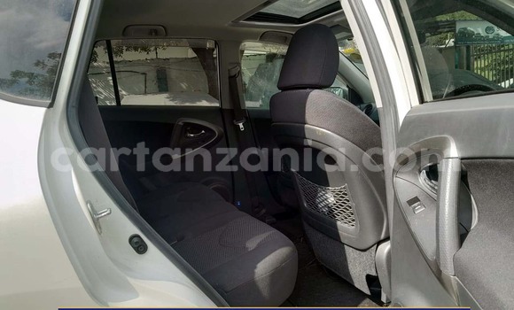 Buy New Toyota RAV4 White Car in Dar es Salaam in Dar es Salaam Buy New Toyota RAV4 White Car in Dar es Salaam in Dar es Salaam