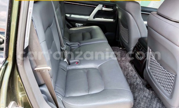 Buy New Toyota Land Cruiser Green Car in Dar es Salaam in Dar es Salaam Buy New Toyota Land Cruiser Green Car in Dar es Salaam in Dar es Salaam