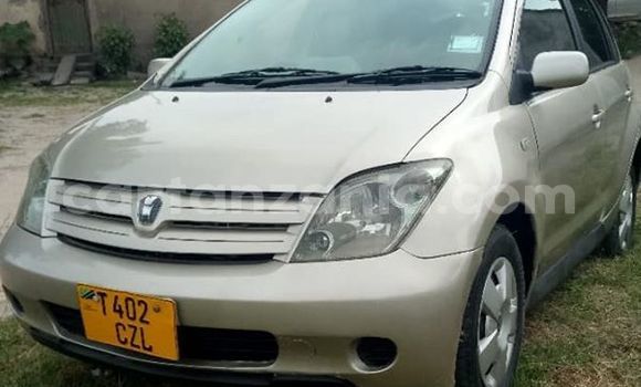Buy Used Toyota IST Other Car in Dar es Salaam in Dar es Salaam Buy Used Toyota IST Other Car in Dar es Salaam in Dar es Salaam