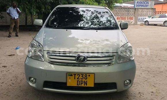 Buy Used Toyota Raum Silver Car in Dar es Salaam in Dar es Salaam Buy Used Toyota Raum Silver Car in Dar es Salaam in Dar es Salaam