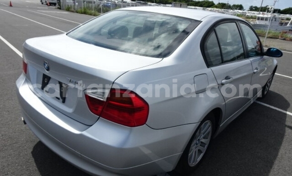 Nunua Imported BMW 3–Series Fedha Gari ndani ya Dar es Salaam nchini Dar es Salaam Nunua Imported BMW 3–Series Fedha Gari ndani ya Dar es Salaam nchini Dar es Salaam