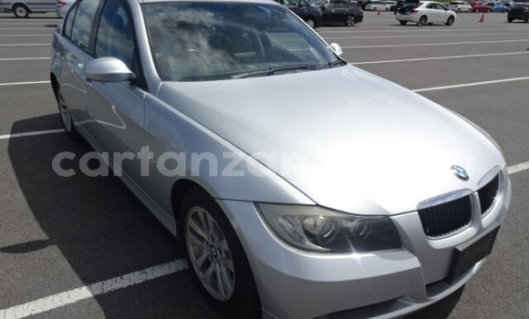 Nunua Imported BMW 3–Series Fedha Gari ndani ya Dar es Salaam nchini Dar es Salaam Nunua Imported BMW 3–Series Fedha Gari ndani ya Dar es Salaam nchini Dar es Salaam