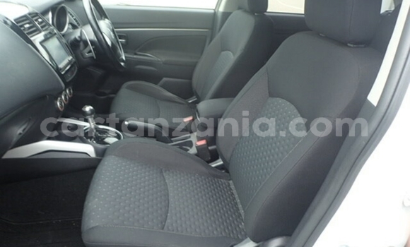 Nunua Imported Mitsubishi RVR Nyingine Gari ndani ya Dar es Salaam nchini Dar es Salaam Nunua Imported Mitsubishi RVR Nyingine Gari ndani ya Dar es Salaam nchini Dar es Salaam